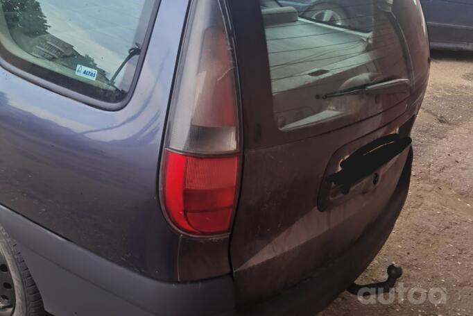 Renault Laguna 1 generation Grandtour wagon