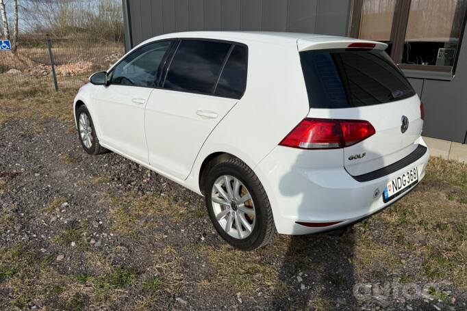 Volkswagen Golf 7 generation Hatchback 5-doors