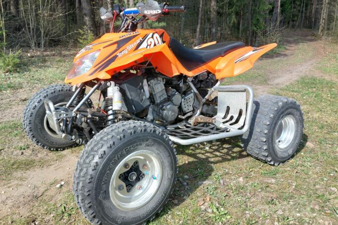Arctic Cat DVX400