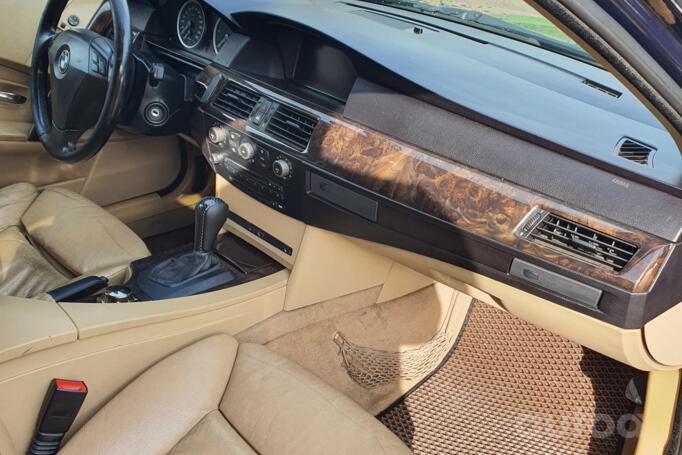 BMW 5 Series E60/E61 Touring wagon