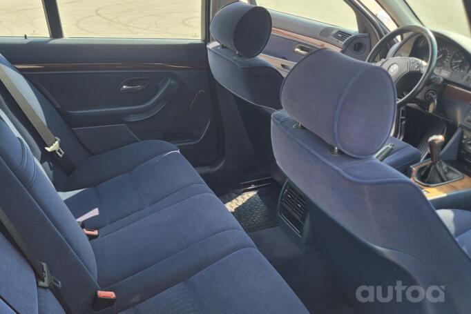 BMW 5 Series E39 Sedan 4-doors