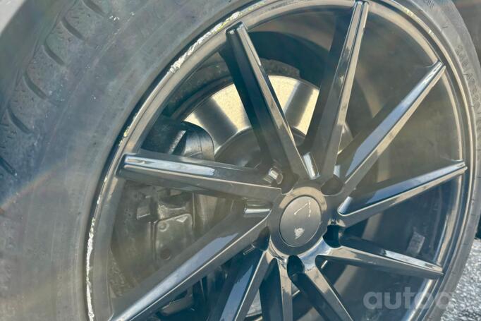 BMW 5 Series F07/F10/F11 Sedan