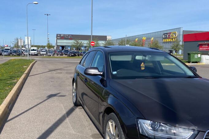 Audi A4 B7 Avant wagon 5-doors