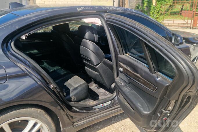 BMW 7 Series F01/F02 [restyling] Sedan