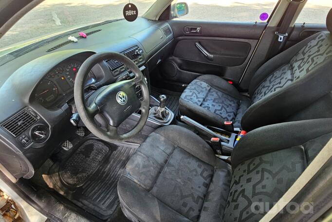 Volkswagen Golf 4 generation Hatchback 5-doors