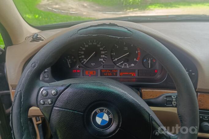 BMW 5 Series E39 Touring wagon