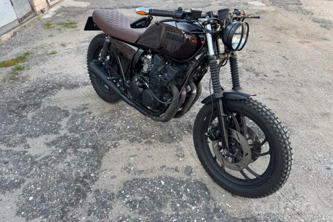 Yamaha XJ