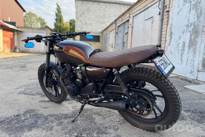 Yamaha XJ