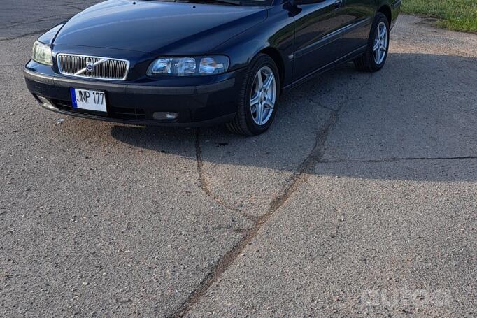 Volvo V70 2 generation R wagon 5-doors