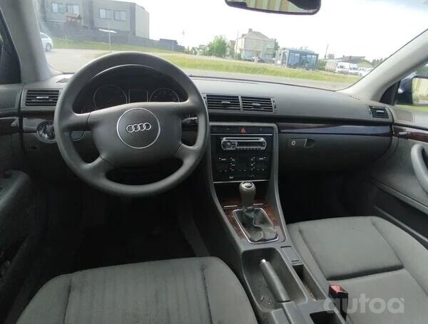 Audi A4 B6 Sedan