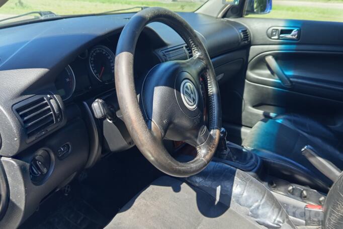 Volkswagen Passat B5.5 [restyling] Sedan