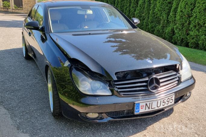 Mercedes-Benz CLS-Class C219 Sedan 4-doors