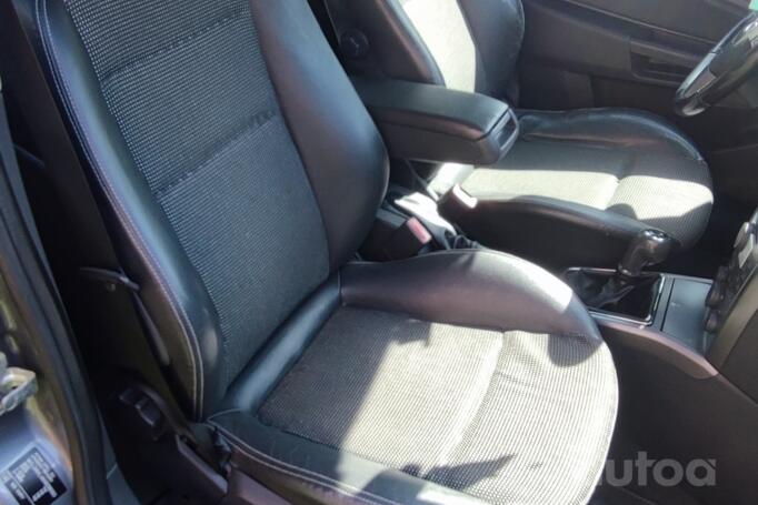 Opel Astra H Hatchback