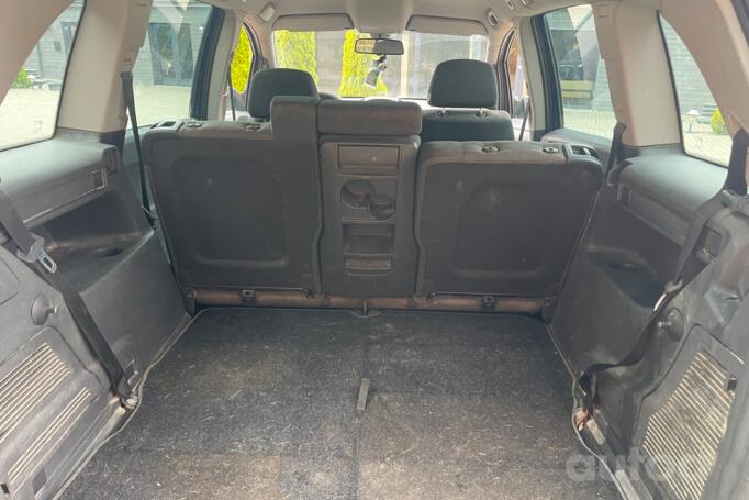 Opel Zafira B Minivan 5-doors