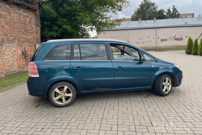 Opel Zafira B Minivan 5-doors