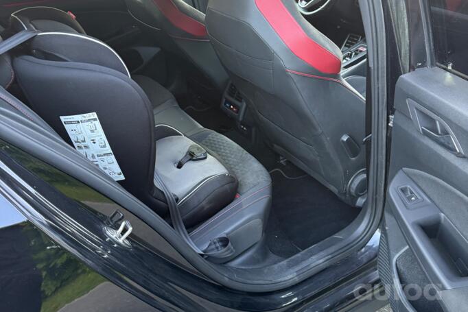 Volkswagen Golf GTI 7 generation [restyling]