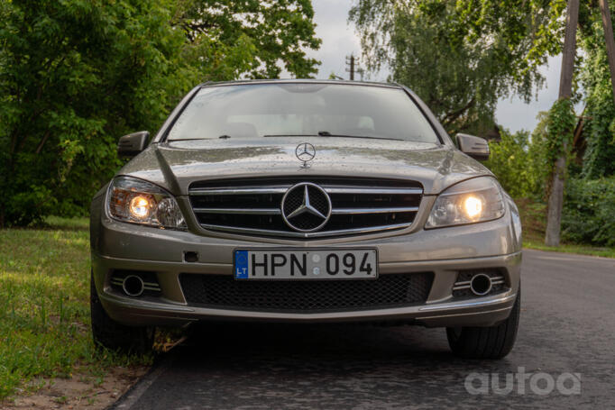 Mercedes-Benz C-Class W204/S204 Sedan 4-doors