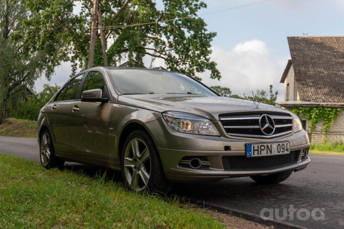 Mercedes-Benz C-Class W204/S204 Sedan 4-doors