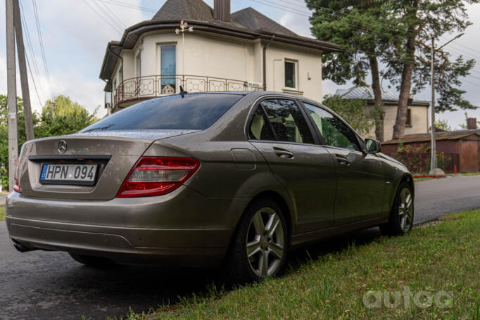 Mercedes-Benz C-Class W204/S204 Sedan 4-doors