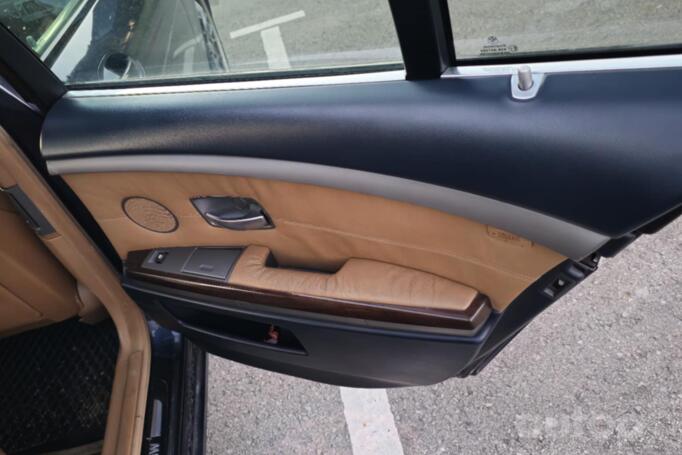 BMW 7 Series E65/E66 Sedan 4-doors