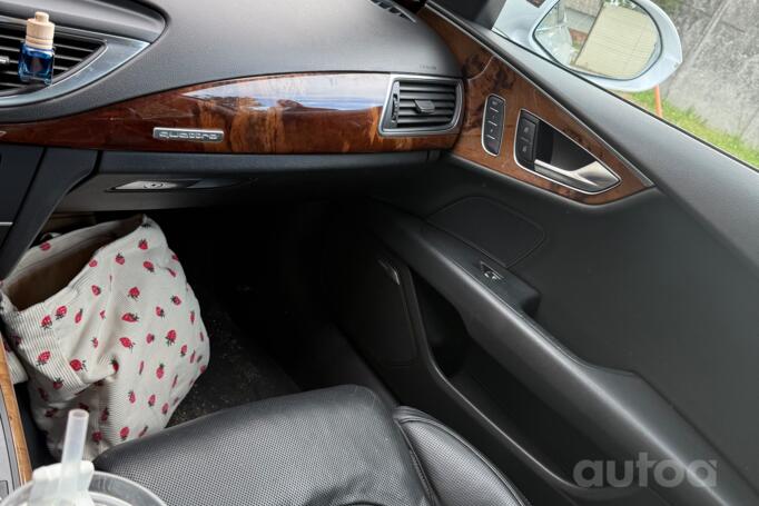 Audi A7 4G Sportback liftback