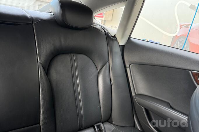 Audi A7 4G Sportback liftback