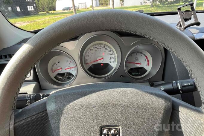 Dodge Avenger
