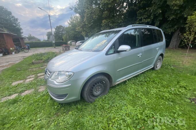 Volkswagen Touran 1 generation [restyling] Minivan 5-doors