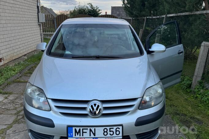 Volkswagen Golf Plus 1 generation
