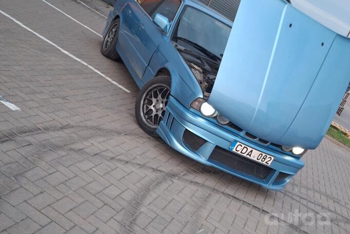 BMW 5 Series E34 Sedan