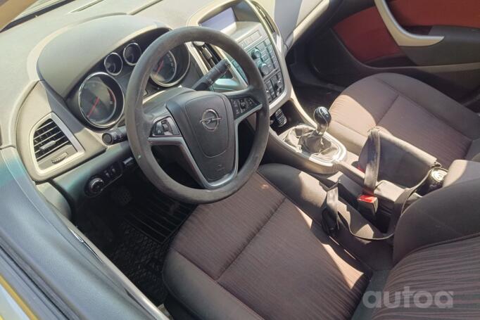 Opel Astra J [restyling] Sports Tourer wagon 5-doors