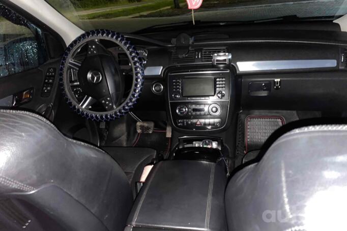 Mercedes-Benz R-Class