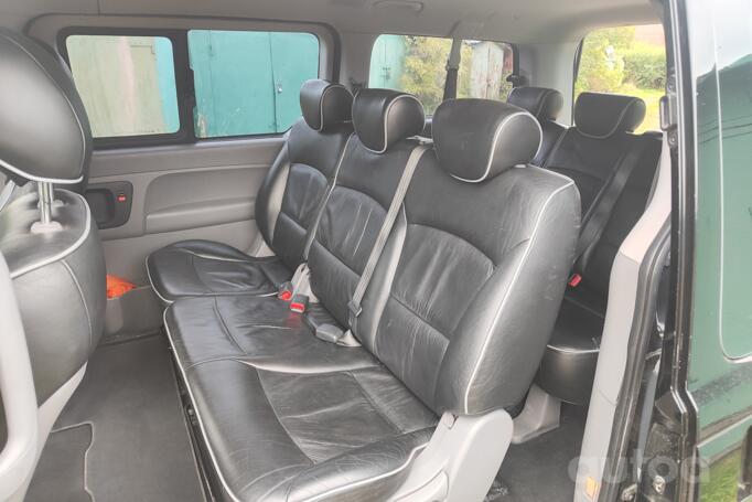 Hyundai H-1 Grand Starex Minivan