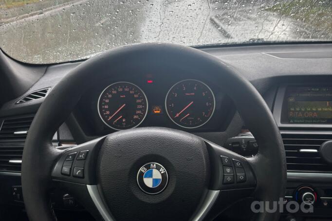 BMW X5 E70 Crossover