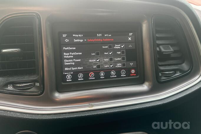 Dodge Challenger 3 generation [2th restyling] Coupe