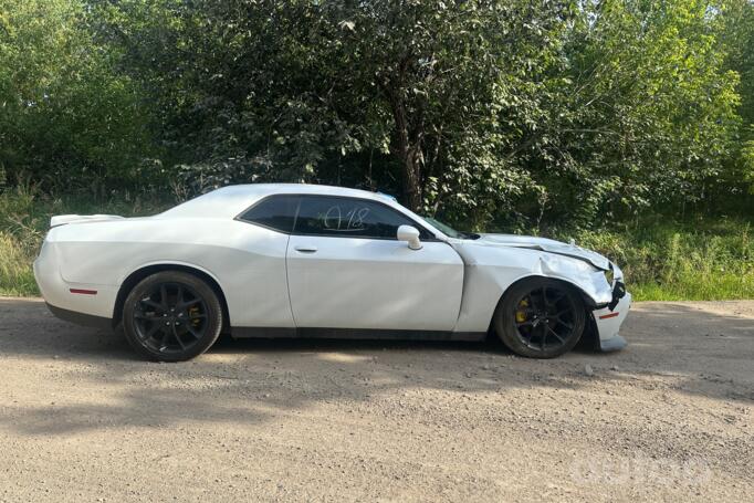 Dodge Challenger 3 generation [2th restyling] Coupe