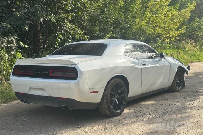 Dodge Challenger 3 generation [2th restyling] Coupe