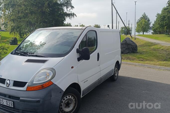 Renault Trafic 2 generation Minivan