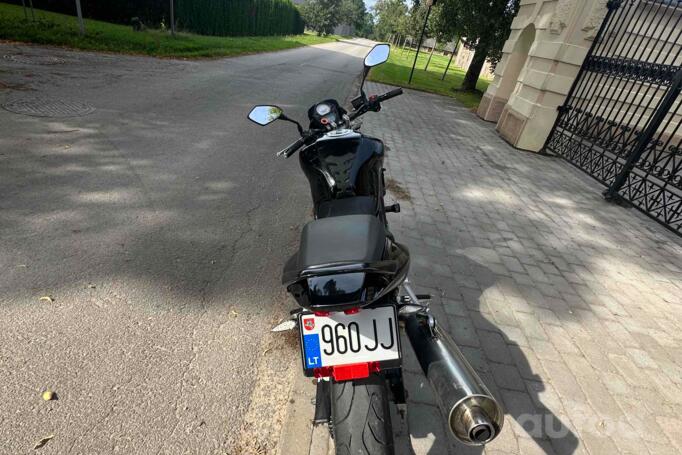 Suzuki SV