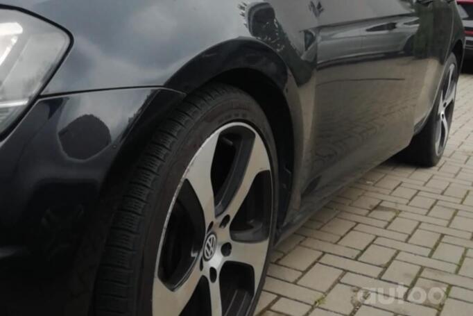 Volkswagen Golf 7 generation Hatchback 5-doors