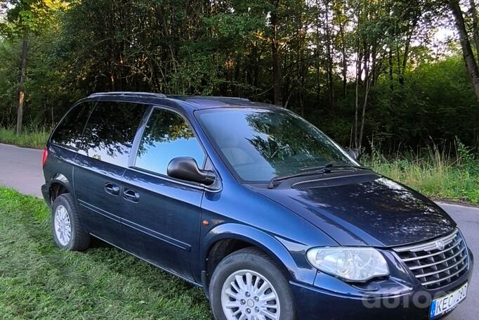 Chrysler Voyager 4 generation [restyling] Minivan