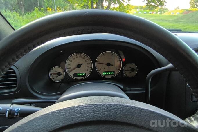 Chrysler Voyager 4 generation [restyling] Minivan