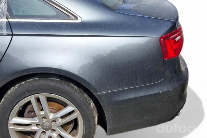 Audi A6 4G/C7 Sedan