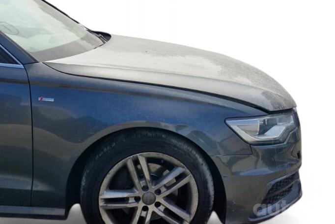 Audi A6 4G/C7 Sedan