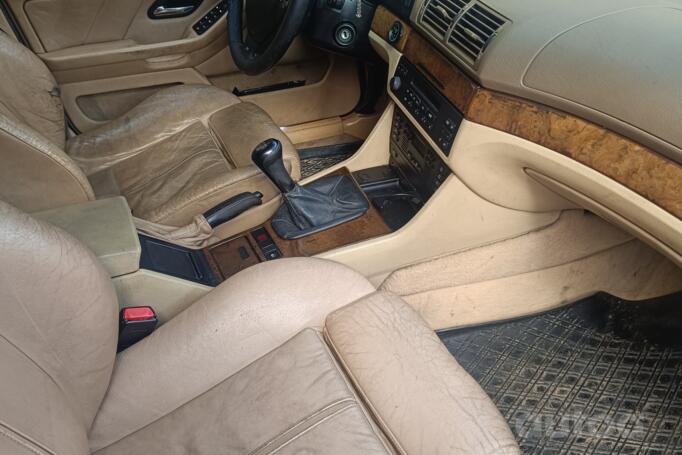 BMW 5 Series E39 [restyling] Touring wagon