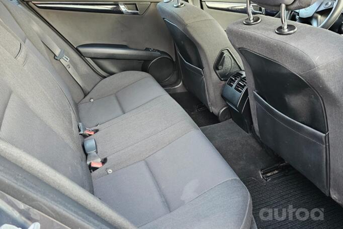Mercedes-Benz C-Class W204/S204 wagon 5-doors
