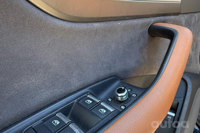 Audi Q7 4M Crossover