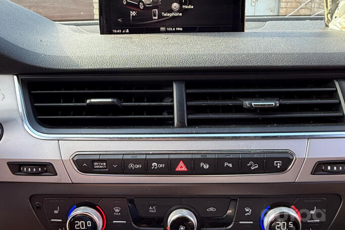 Audi Q7 4M Crossover