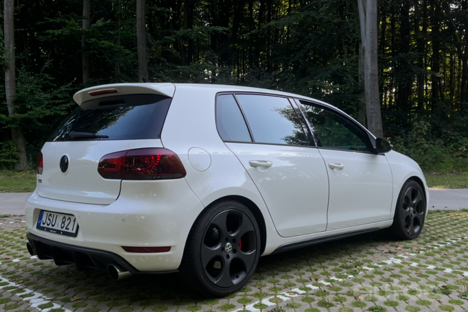 Volkswagen Golf GTI 6 generation