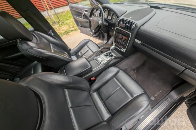Porsche Cayenne 957 [restyling] Turbo/Turbo S/GTS crossover 5-doors